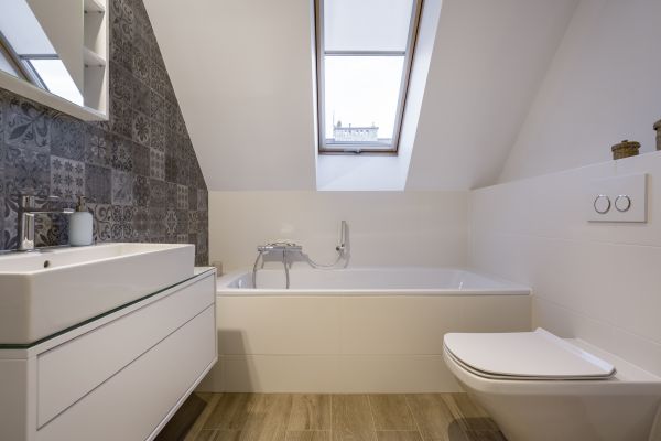 Cost of Attic Bathroom Construction in Knoxville